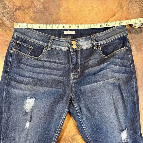 New York & Company Distressed Patch Denim Jeans 14 - Picture 2 of 12
